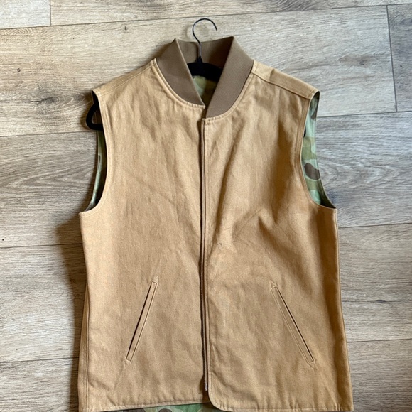 Taylor Stitch Camel Vest - Picture 1 of 3